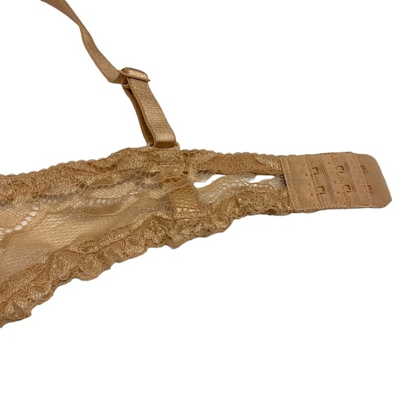 Lace Lingerie Bra/Bralettes Red & Nude Size Small - Picture 10 of 11